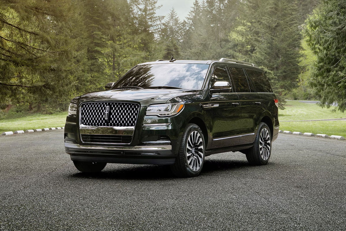 Milwaukee WI to Eau Claire WI car service Avada Car Dealer News
