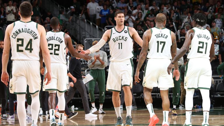 Milwaukee Bucks game limo